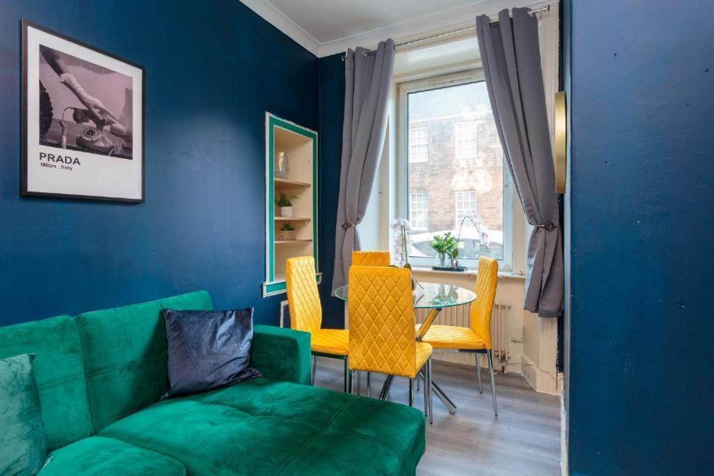 Апартаменты Beautiful Boutique Edinburgh Abode - Sleeps 4 Экстерьер фото